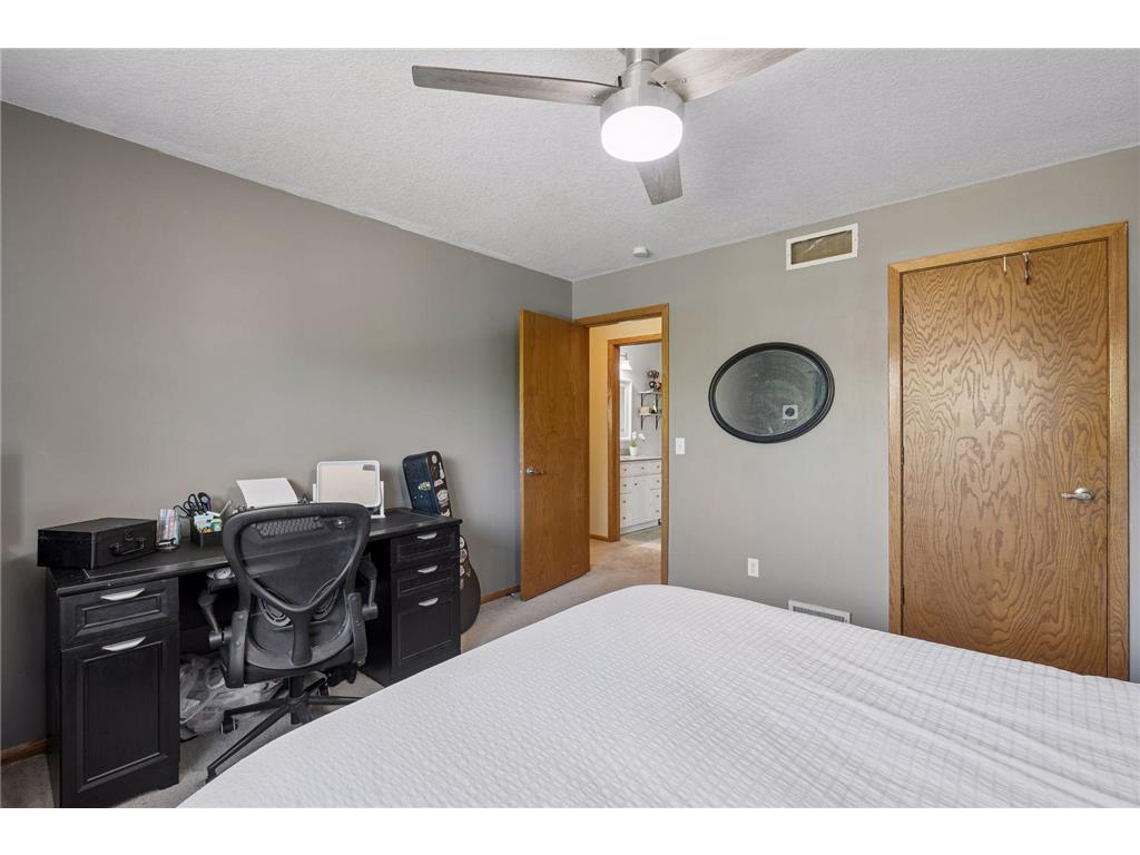 9629 Bennett Place Eden Prairie MN 55347 7109277 image48
