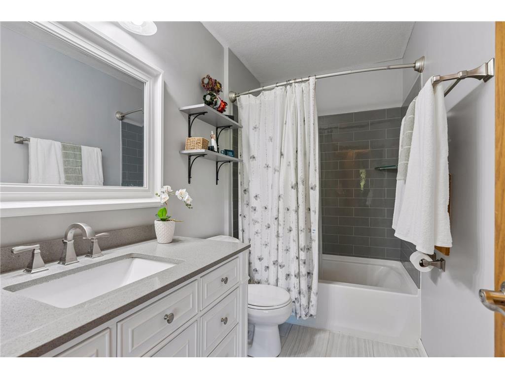 9629 Bennett Place Eden Prairie MN 55347 7109277 image51