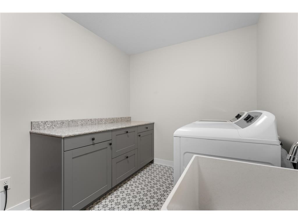 963 Golfview Avenue Zumbrota MN 55992 6820581 image16