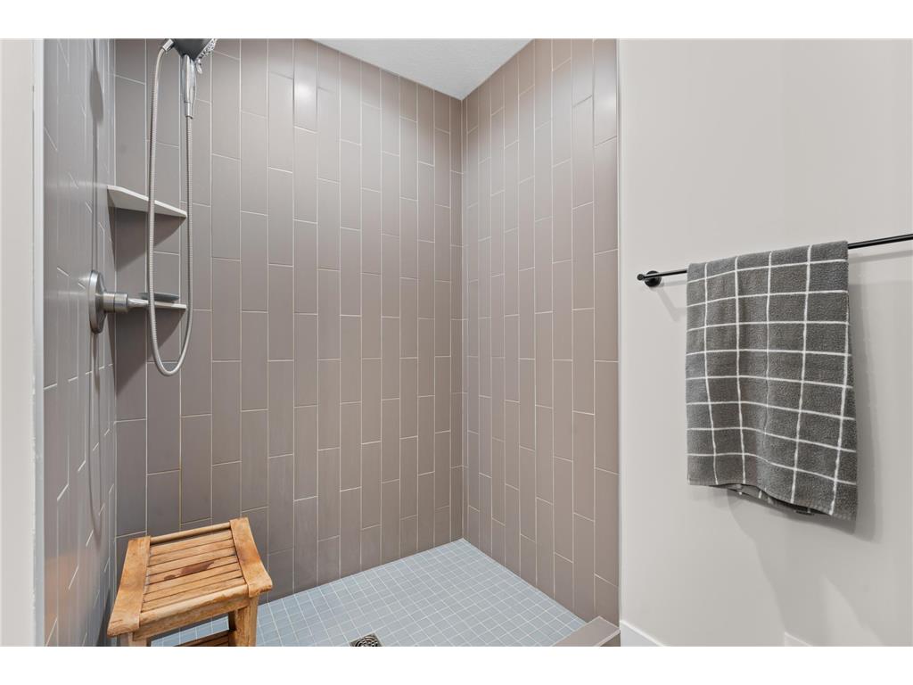 963 Golfview Avenue Zumbrota MN 55992 6820581 image9