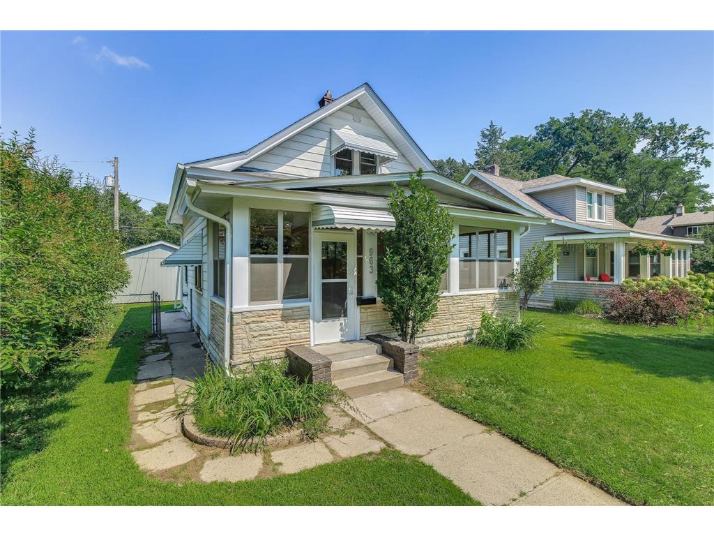 963 Orchard Avenue Saint Paul MN 55103 6768598 image1