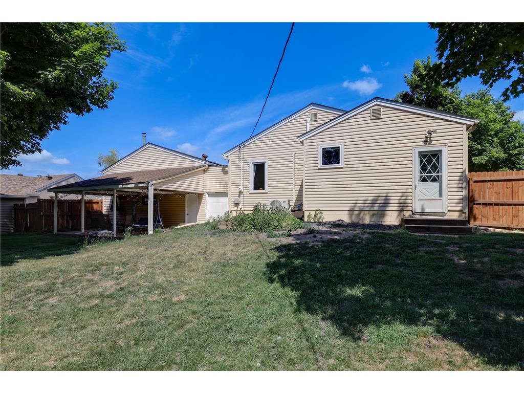 9632 Pleasant Avenue S Bloomington MN 55420 7042544 image17