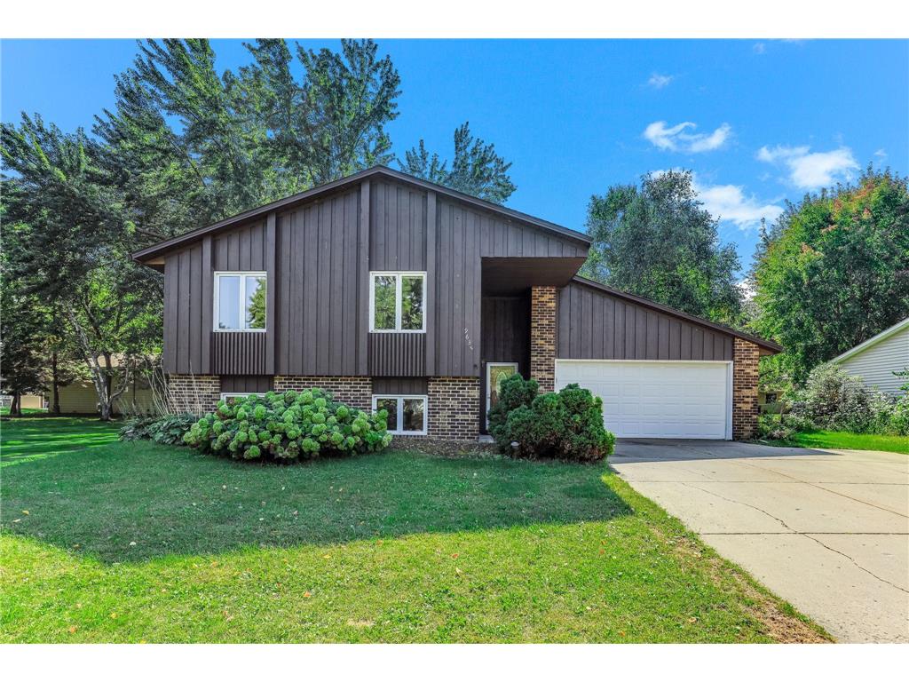 9635 106th Avenue N Maple Grove MN 55369 6786769 image1