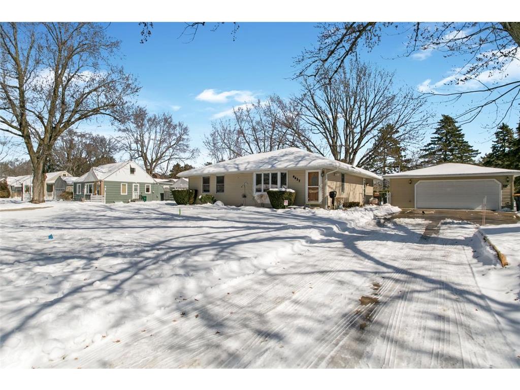 9637 4th Avenue S Bloomington MN 55420 7039070 image1