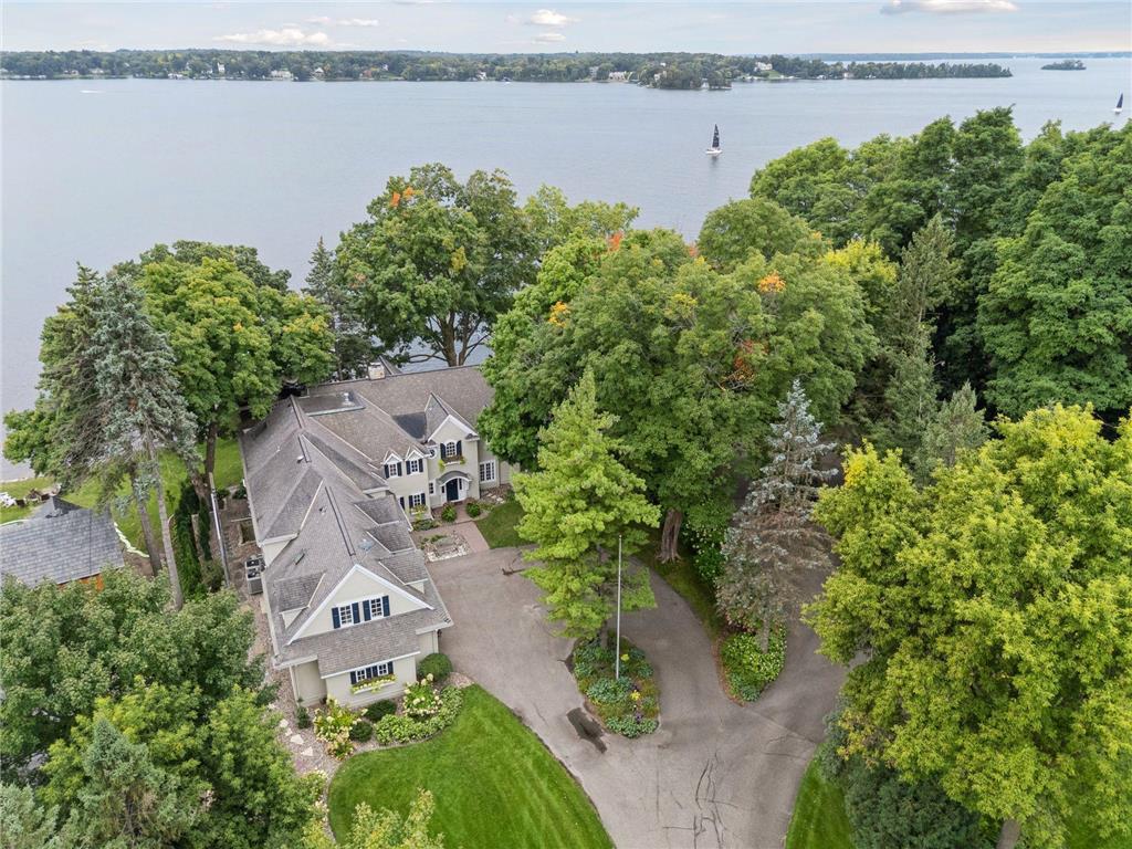 964 E Shady Lane Wayzata MN 55391 - Lake Minnetonka 7023600 image1