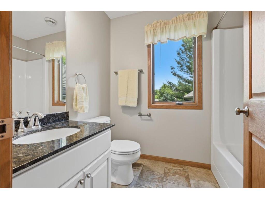 964 Fraser Lane Hudson WI 54016 7099308 image21