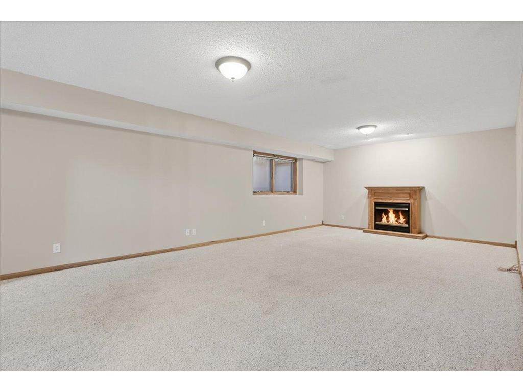 964 Fraser Lane Hudson WI 54016 7099308 image23