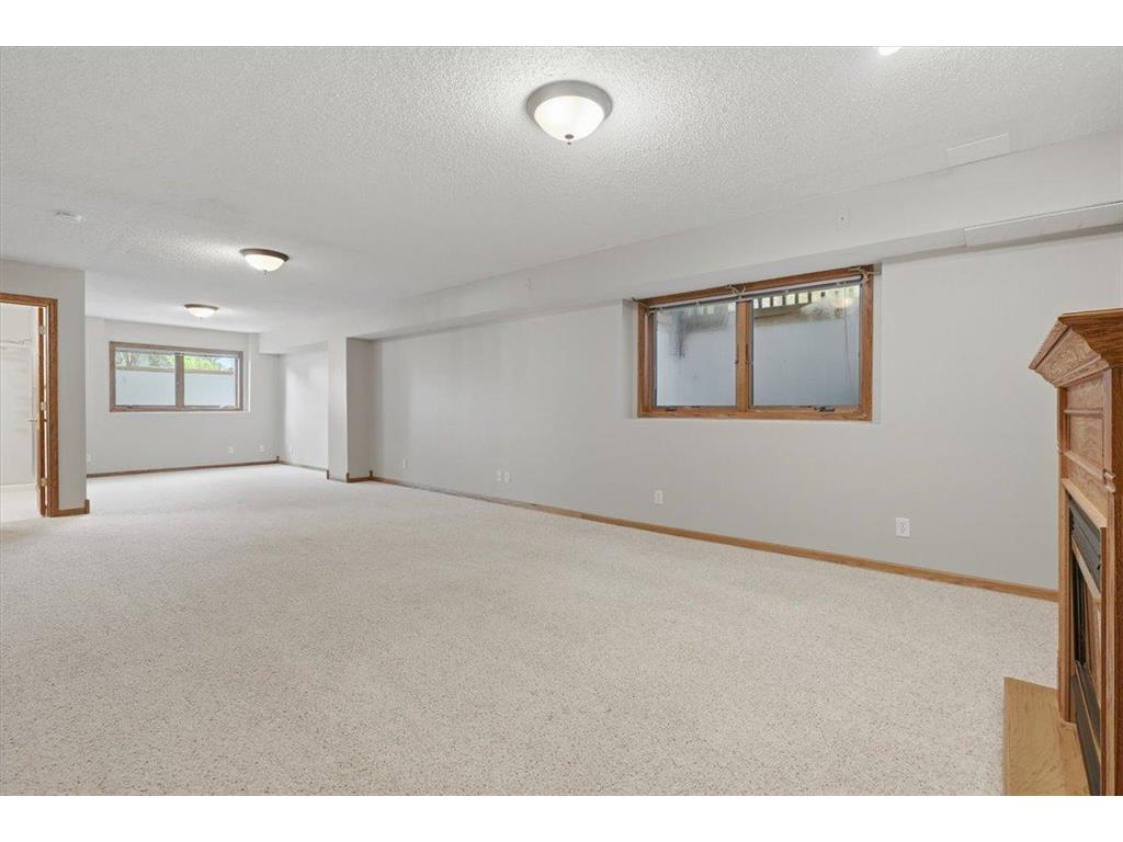 964 Fraser Lane Hudson WI 54016 7099308 image24