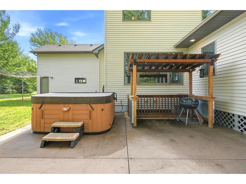 964 Fraser Lane Hudson WI 54016 7099308 image27