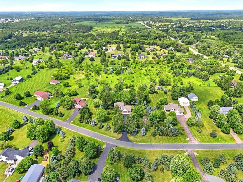 964 Fraser Lane Hudson WI 54016 7099308 image32