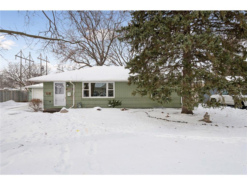 9642 Columbus Avenue S Bloomington MN 55420 7009828 image1
