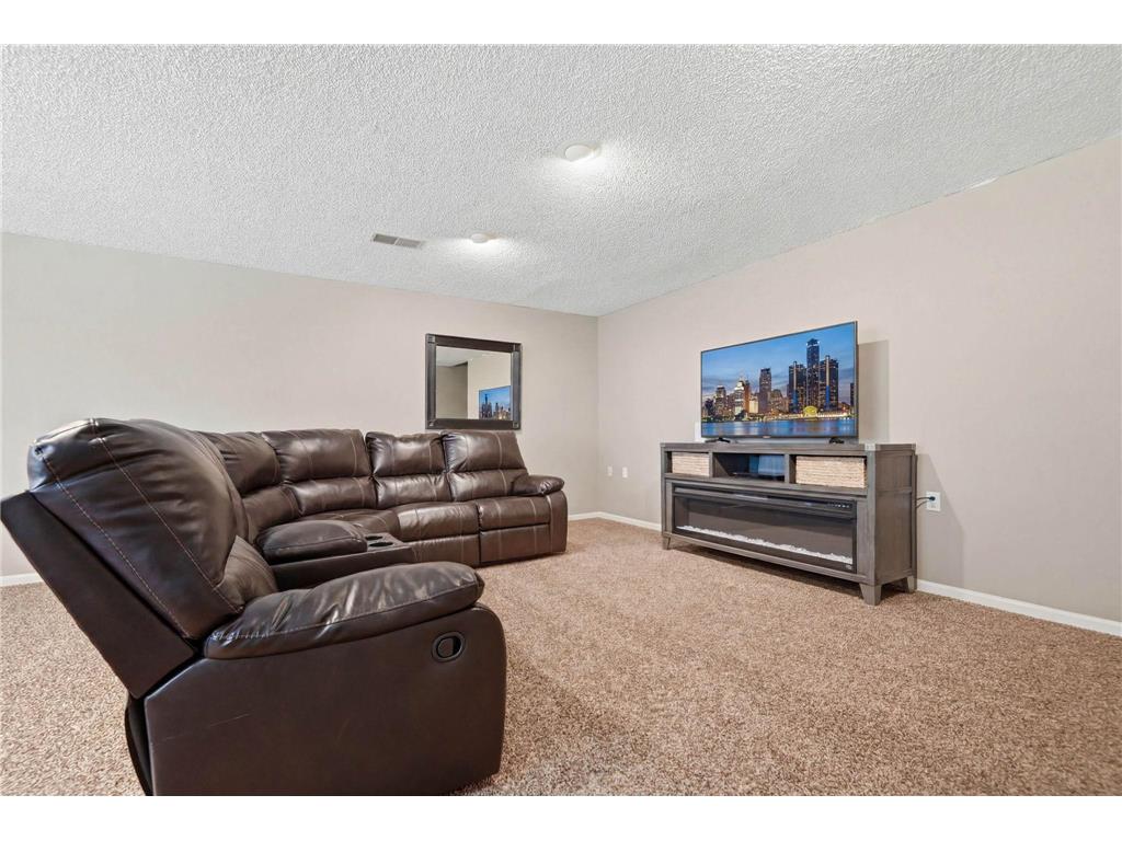 9644 Tree Farm Road Eden Prairie MN 55347 7075489 image43