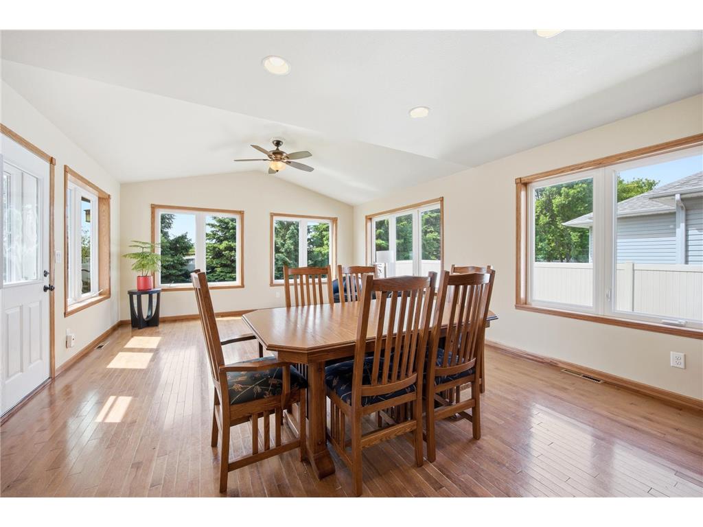 965 18th Avenue Circle N Moorhead MN 56560 7090220 image15