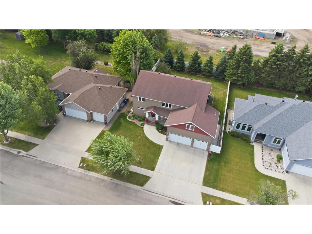 965 18th Avenue Circle N Moorhead MN 56560 7090220 image2