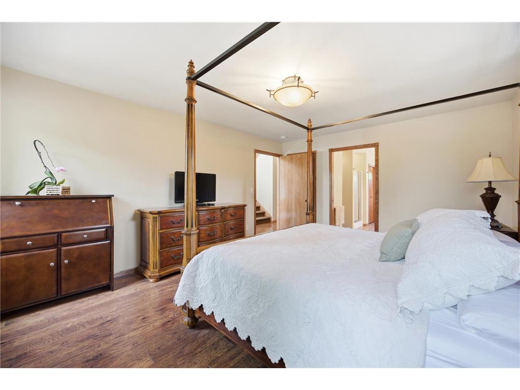 965 18th Avenue Circle N Moorhead MN 56560 7090220 image21