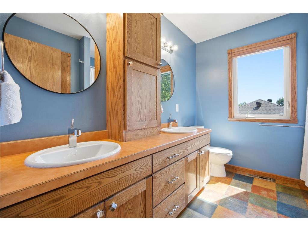 965 18th Avenue Circle N Moorhead MN 56560 7090220 image45