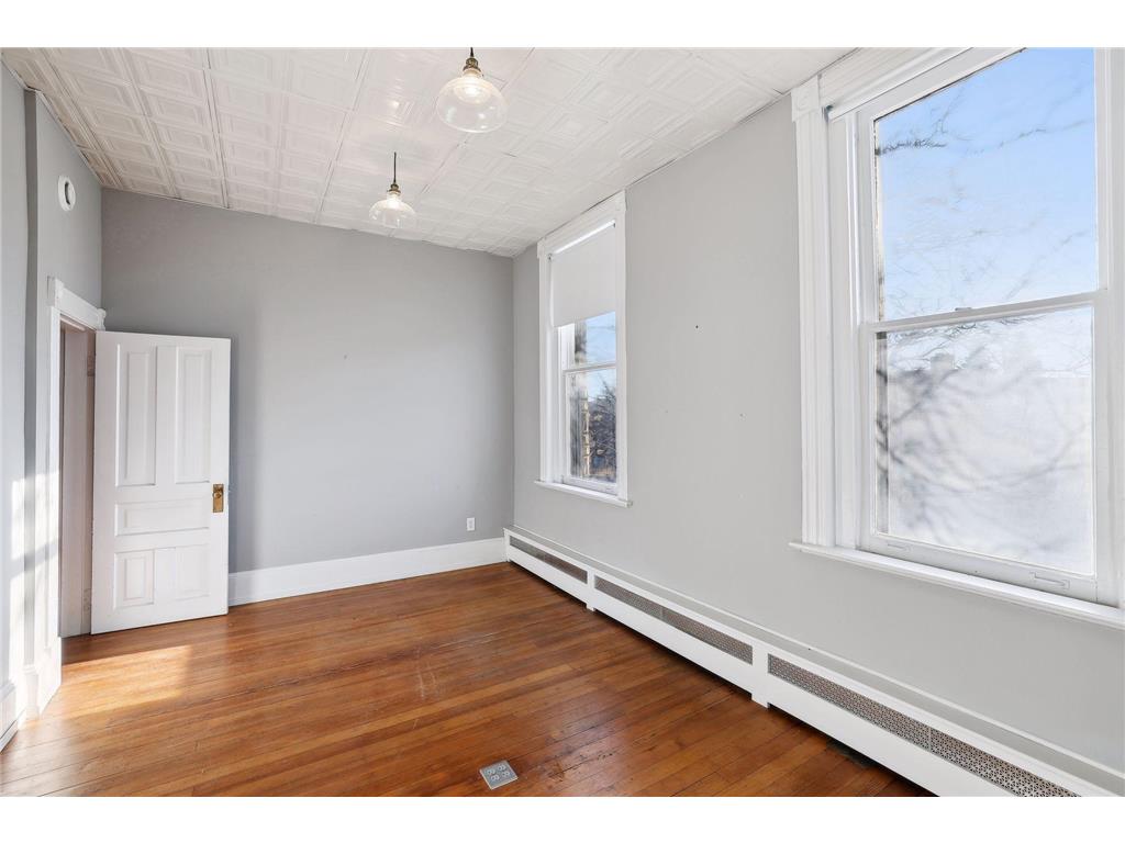 965 7th Street W Saint Paul MN 55102 7090969 image15