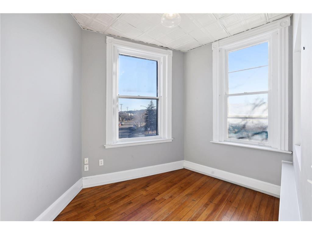 965 7th Street W Saint Paul MN 55102 7090969 image16