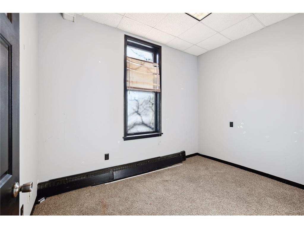 965 7th Street W Saint Paul MN 55102 7090969 image20