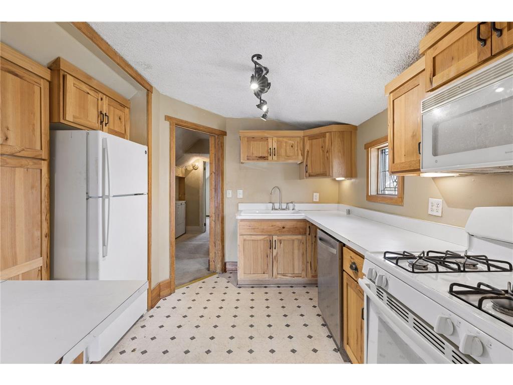 965 E Fremont Avenue Saint Paul MN 55106 7036928 image13