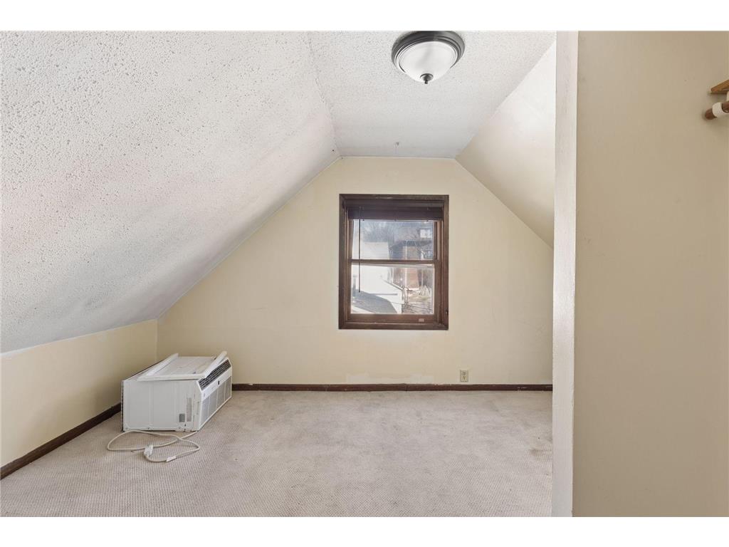 965 E Fremont Avenue Saint Paul MN 55106 7036928 image16