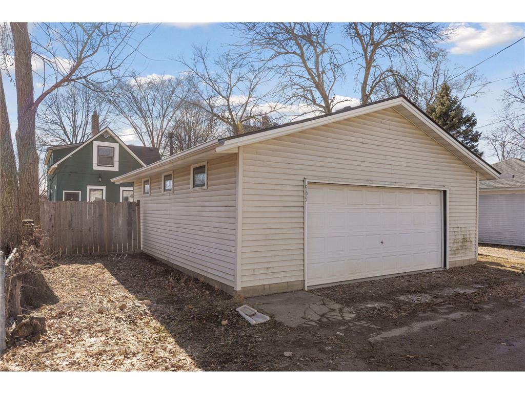 965 E Fremont Avenue Saint Paul MN 55106 7036928 image23