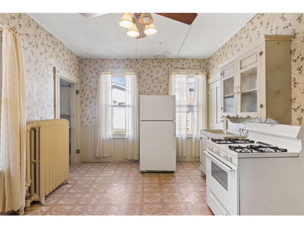 965 E Fremont Avenue Saint Paul MN 55106 7036928 image9