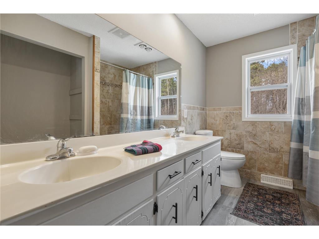 965 Evergreen Trail Lino Lakes MN 55014 7064864 image21