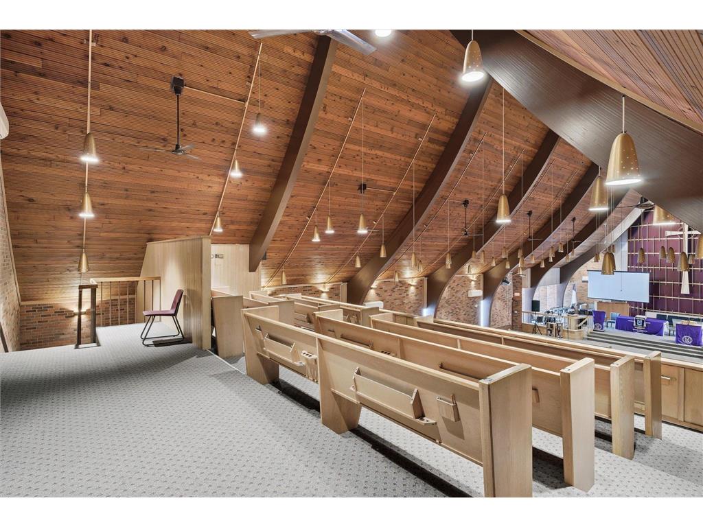 965 Larpenteur Avenue W Roseville MN 55113 7034910 image13