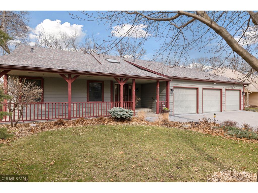 965 Lawnview Avenue Shoreview MN 55126 6513991 image1