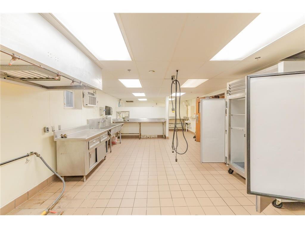 965 Mcmillan Street Worthington MN 56187 6596949 image44