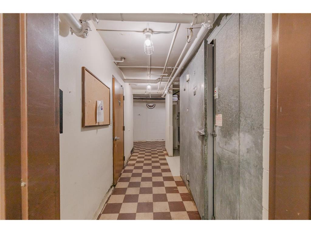 965 Mcmillan Street Worthington MN 56187 6596949 image50