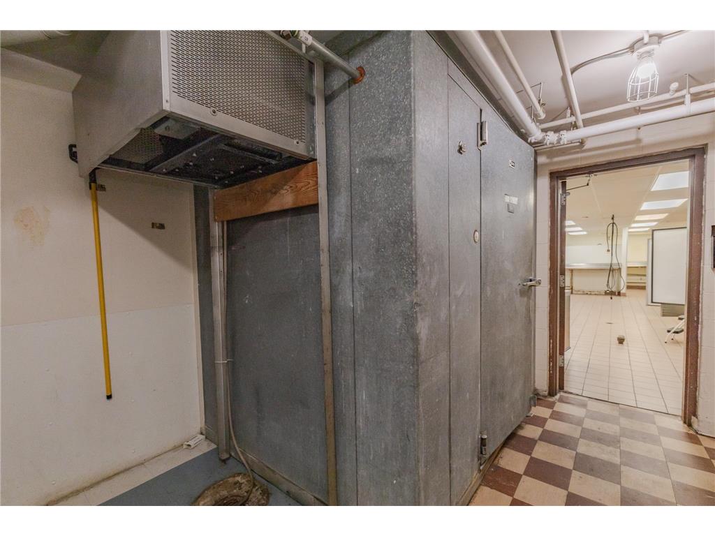 965 Mcmillan Street Worthington MN 56187 6596949 image51