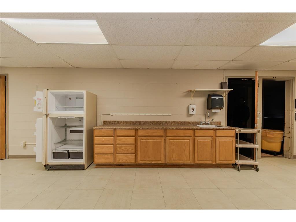 965 Mcmillan Street Worthington MN 56187 6596949 image54