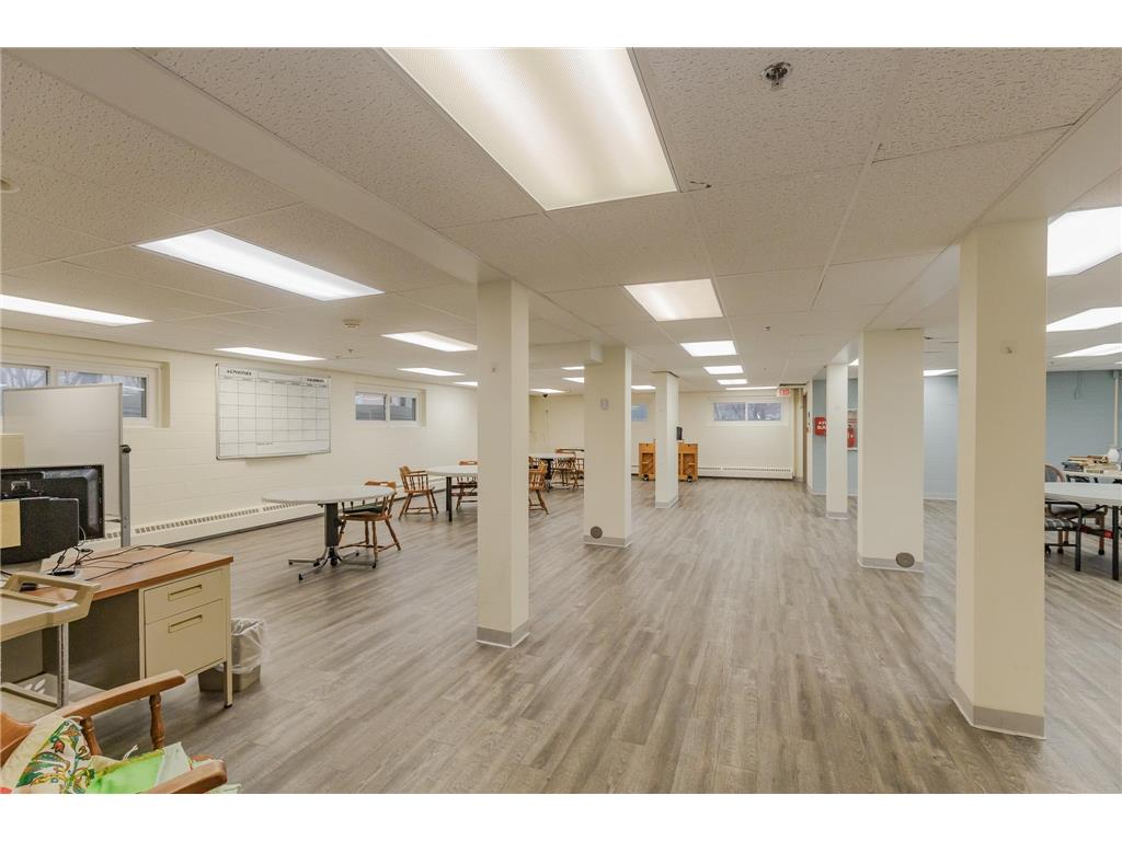 965 Mcmillan Street Worthington MN 56187 6596949 image66