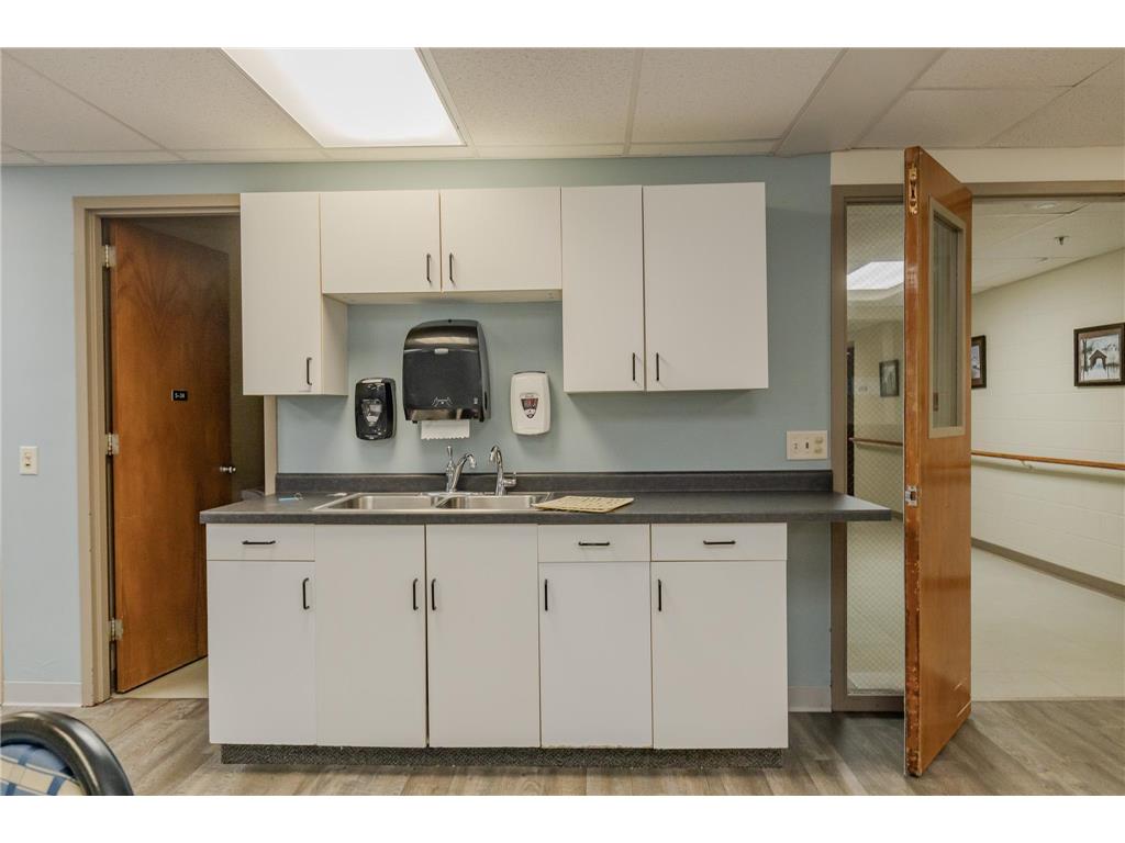 965 Mcmillan Street Worthington MN 56187 6596949 image70