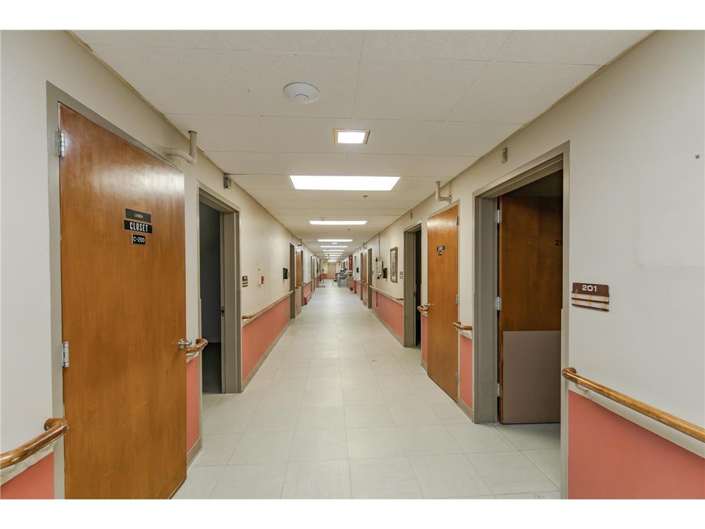 965 Mcmillan Street Worthington MN 56187 6596949 image9