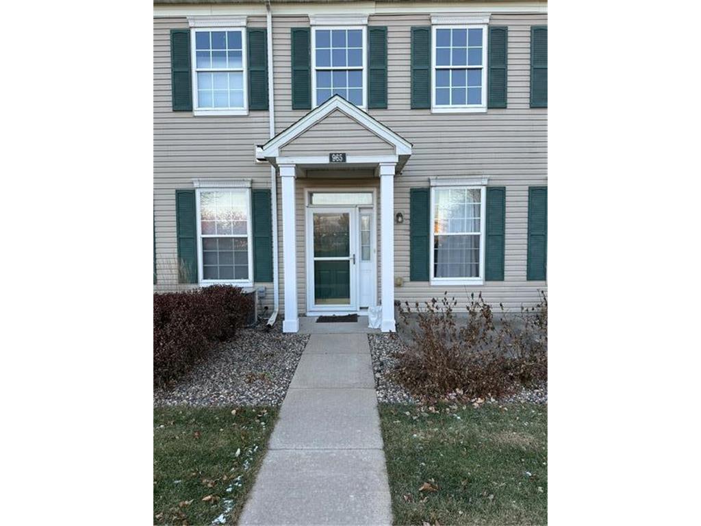 965 Newport Avenue Shakopee MN 55379 6466174 image1