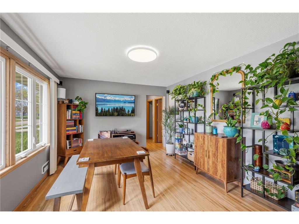 965 Redwell Lane Apple Valley MN 55124 7061265 image2