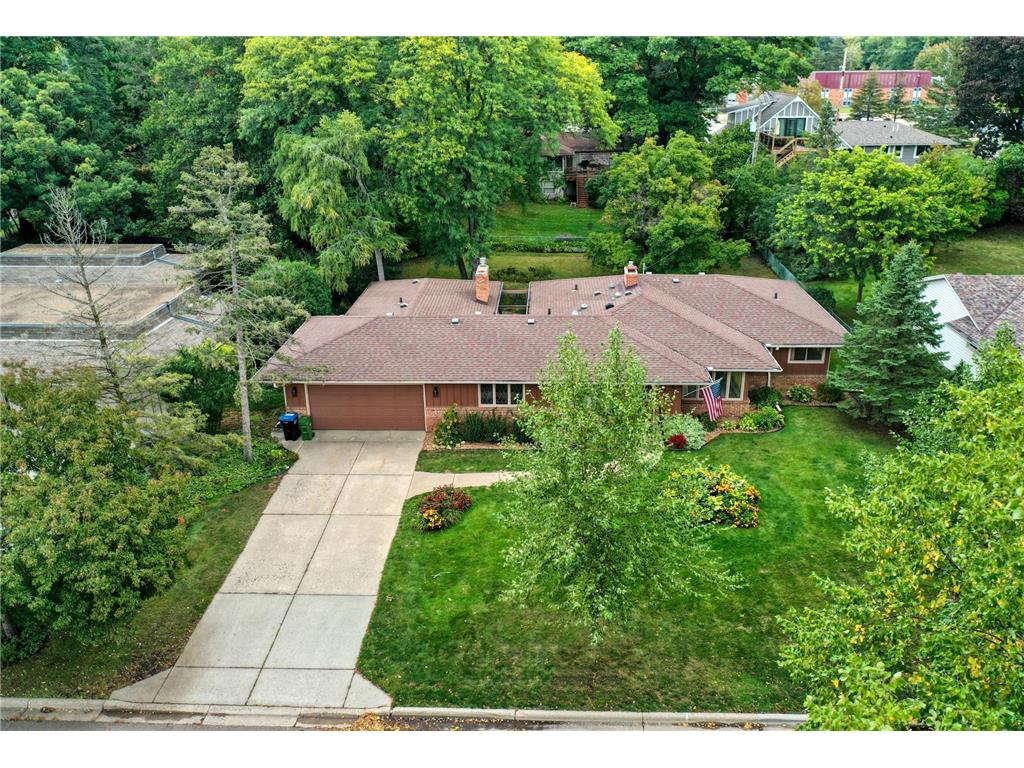 965 Woodlynn Avenue Roseville MN 55113 6439453 image1