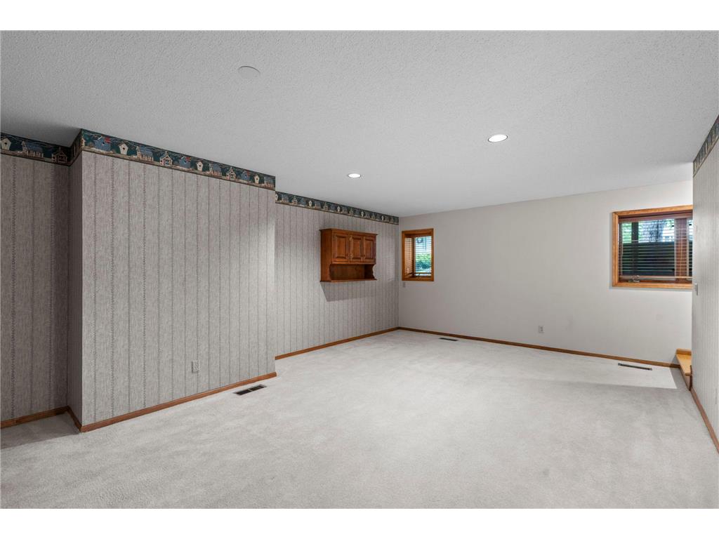 9651 Juniper Street NW Coon Rapids MN 55433 7067405 image21
