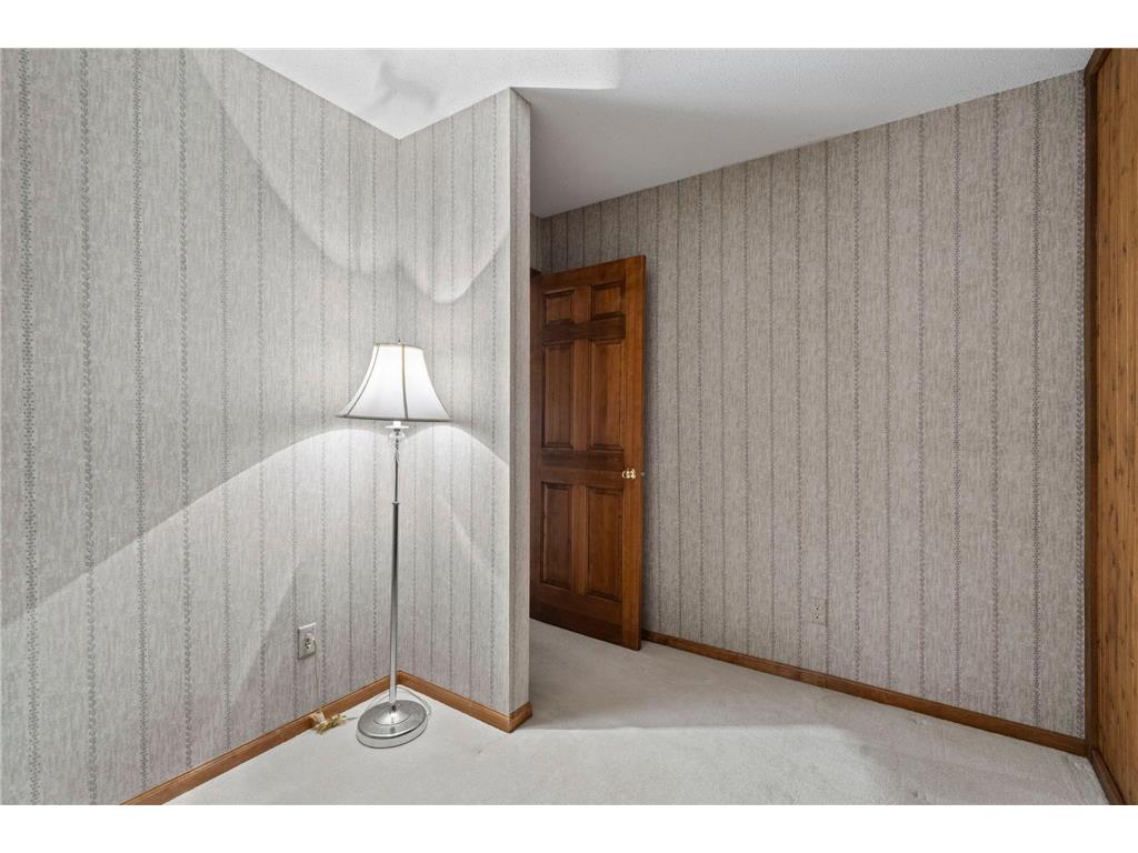 9651 Juniper Street NW Coon Rapids MN 55433 7067405 image24