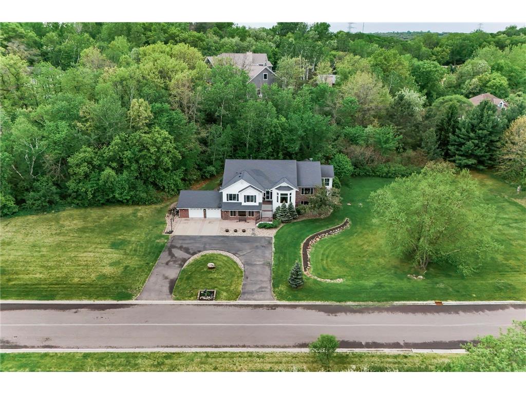 9655 Barton Trail Inver Grove Heights MN 55077 7080479 image2