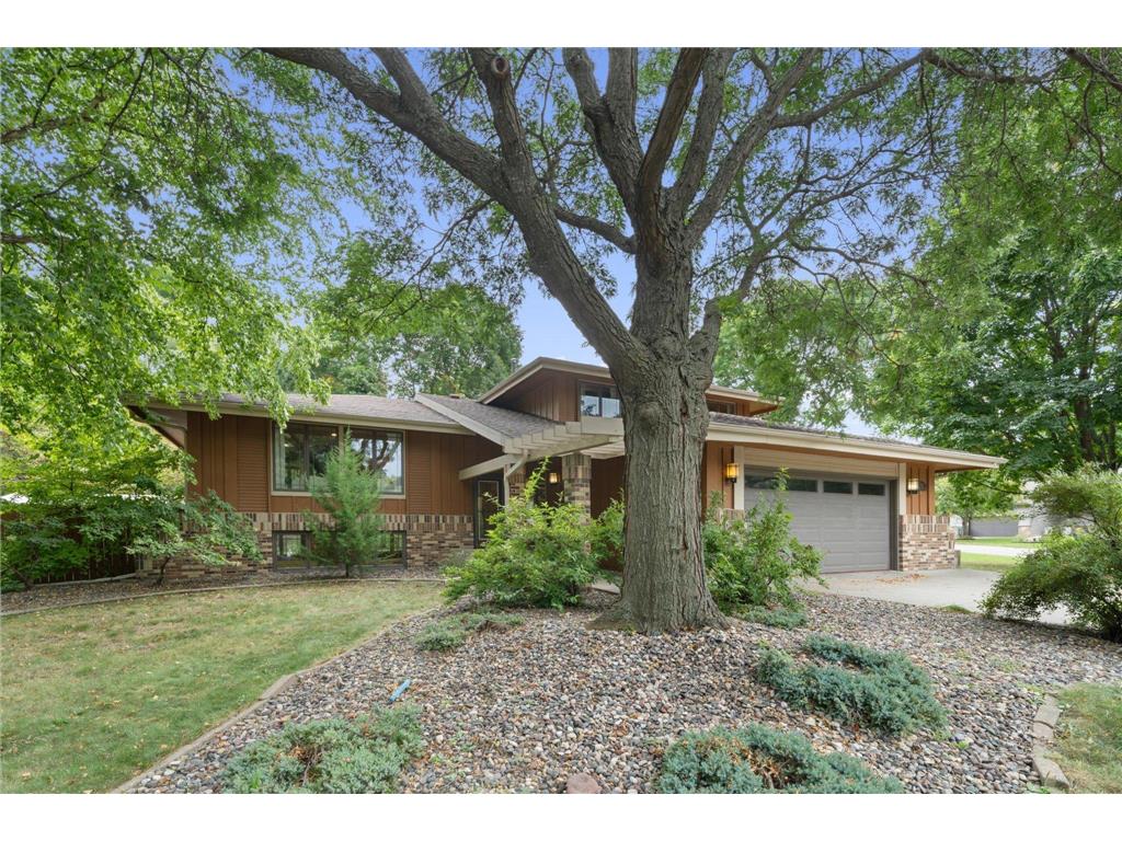 9655 Clover Circle Eden Prairie MN 55347 6578317 image1