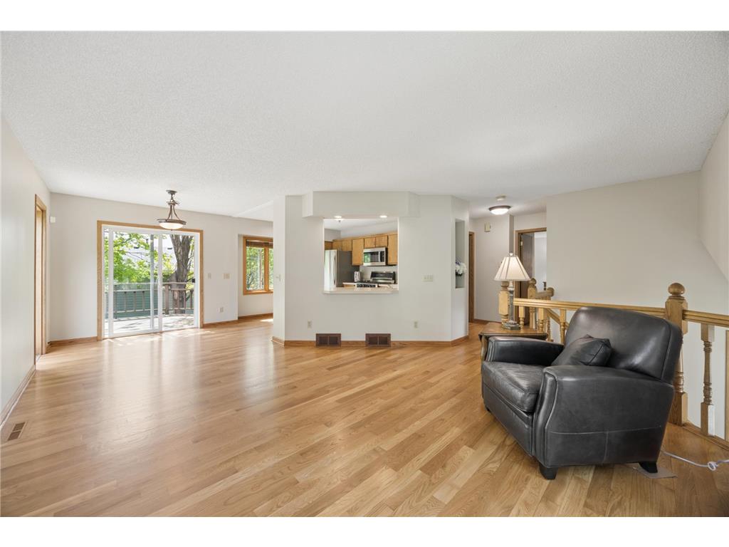 9656 Parkside Trail Champlin MN 55316 7068319 image2