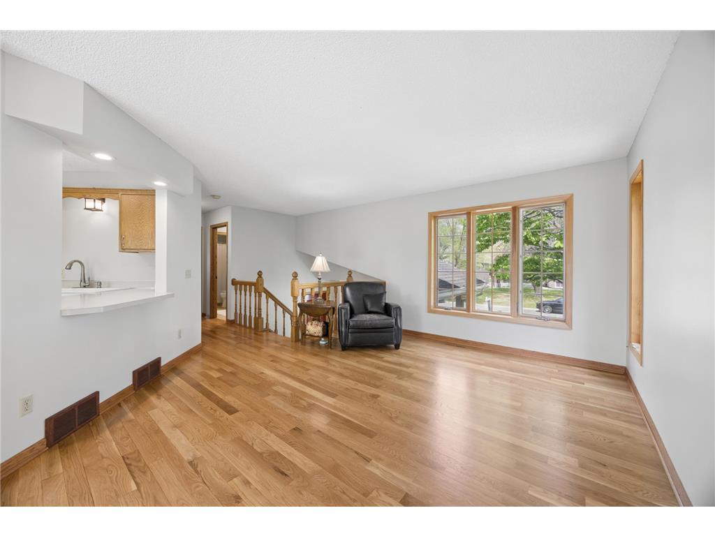 9656 Parkside Trail Champlin MN 55316 7068319 image3