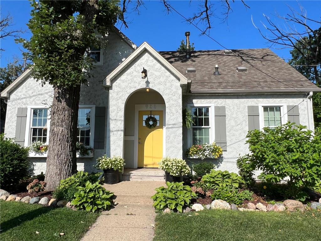 966 Albion Avenue, Fairmont, MN, 56031 MLS 6400460 Edina Realty