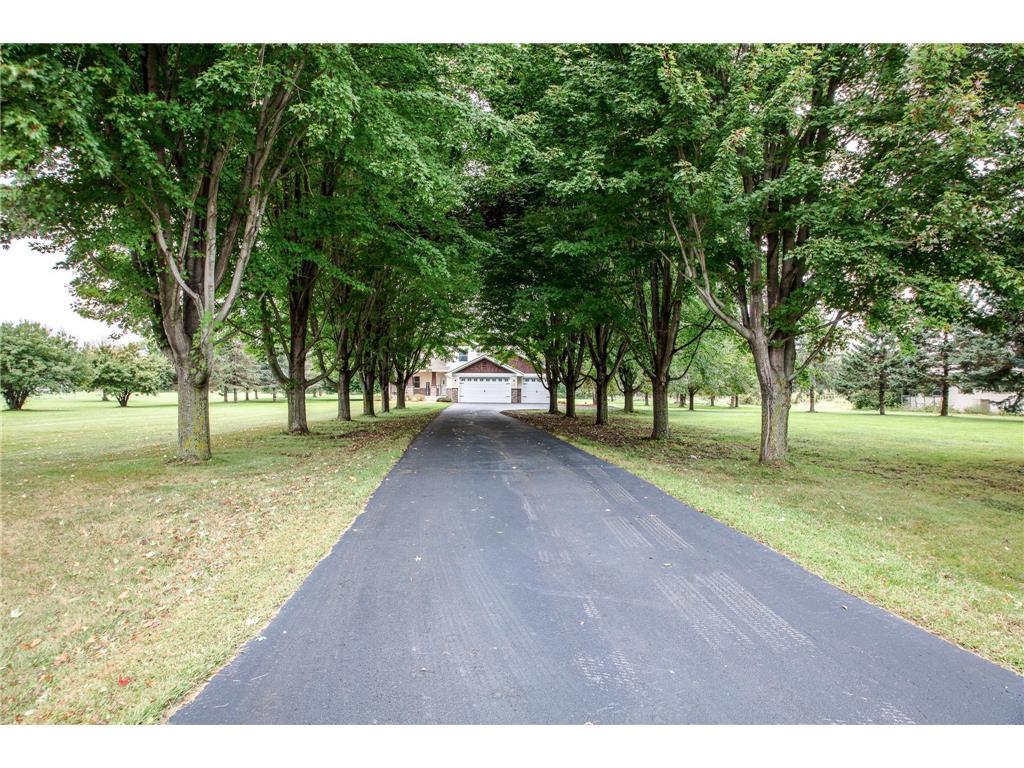 966 Florence Lane Hudson WI 54016 6792385 image1