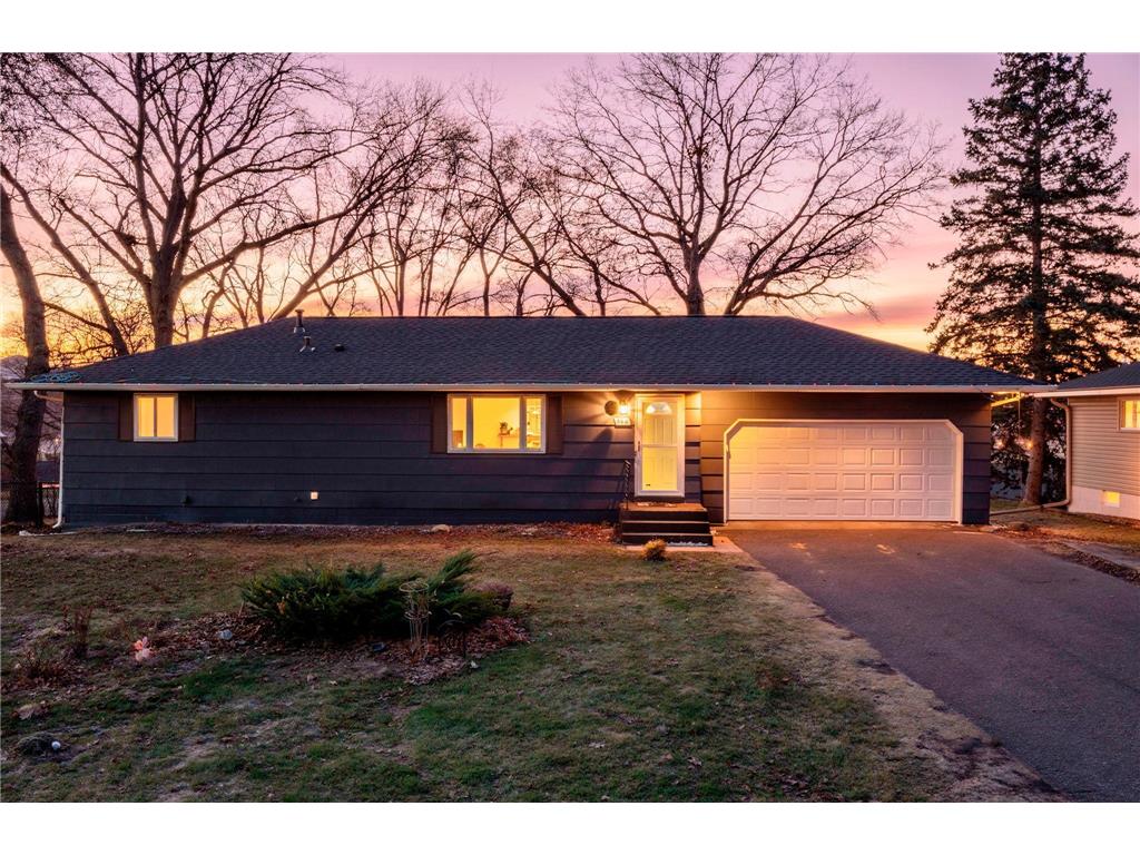 966 Oak Ridge Point NE Blaine MN 55434 7048114 image1