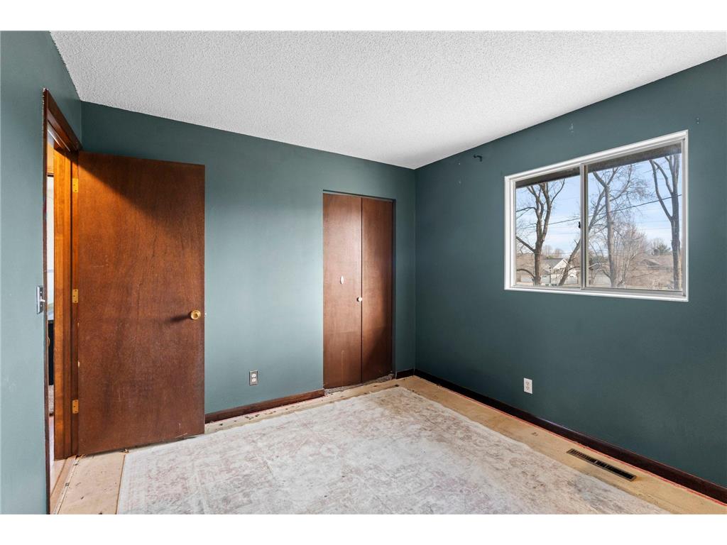 966 Oak Ridge Point NE Blaine MN 55434 7048114 image25